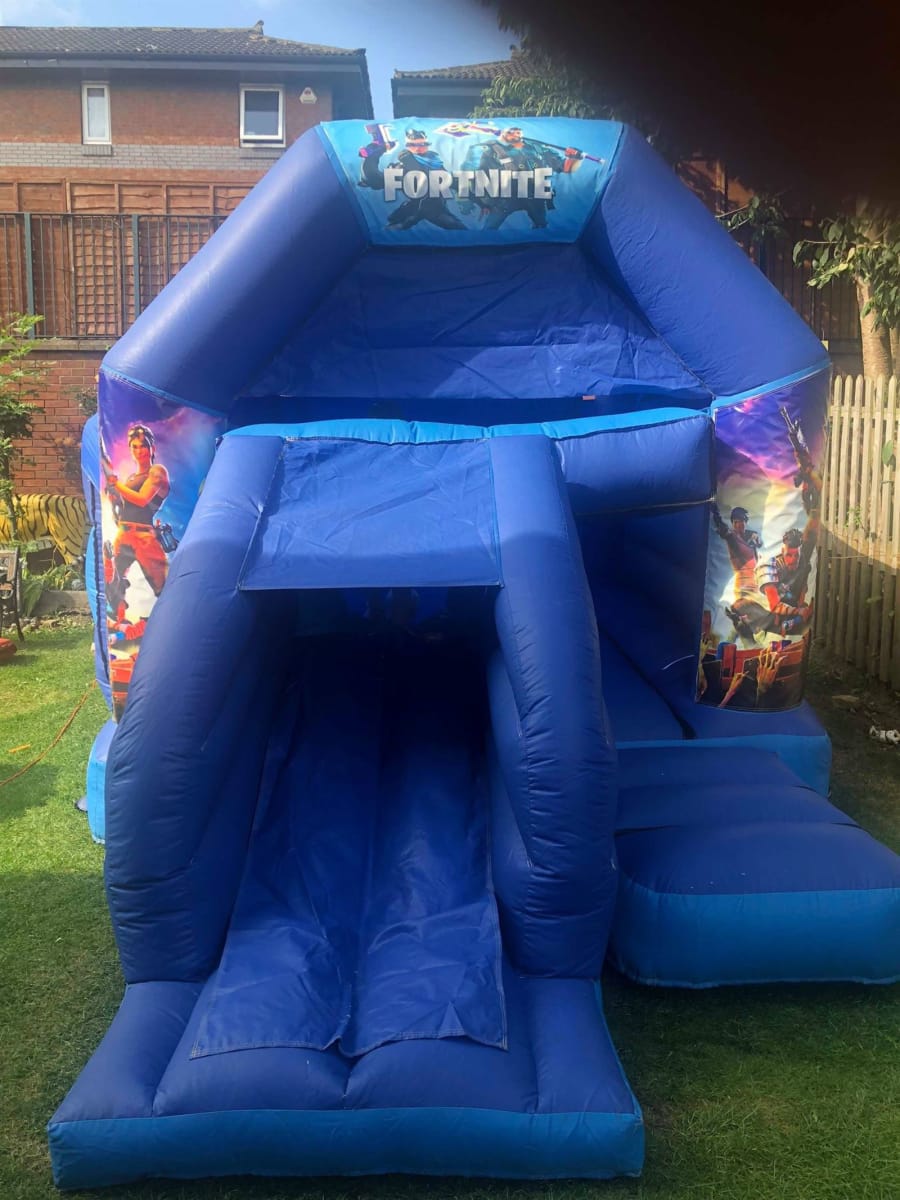 16ft x 11ft fortnite combo castle bouncy castle hire in leeds bradford wakefield and surrounding area - fortnite bouncy castle hire