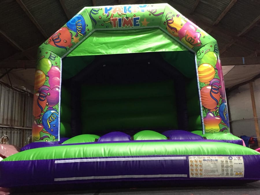 bouncy castle size