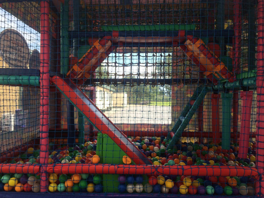 Ball best sale play house