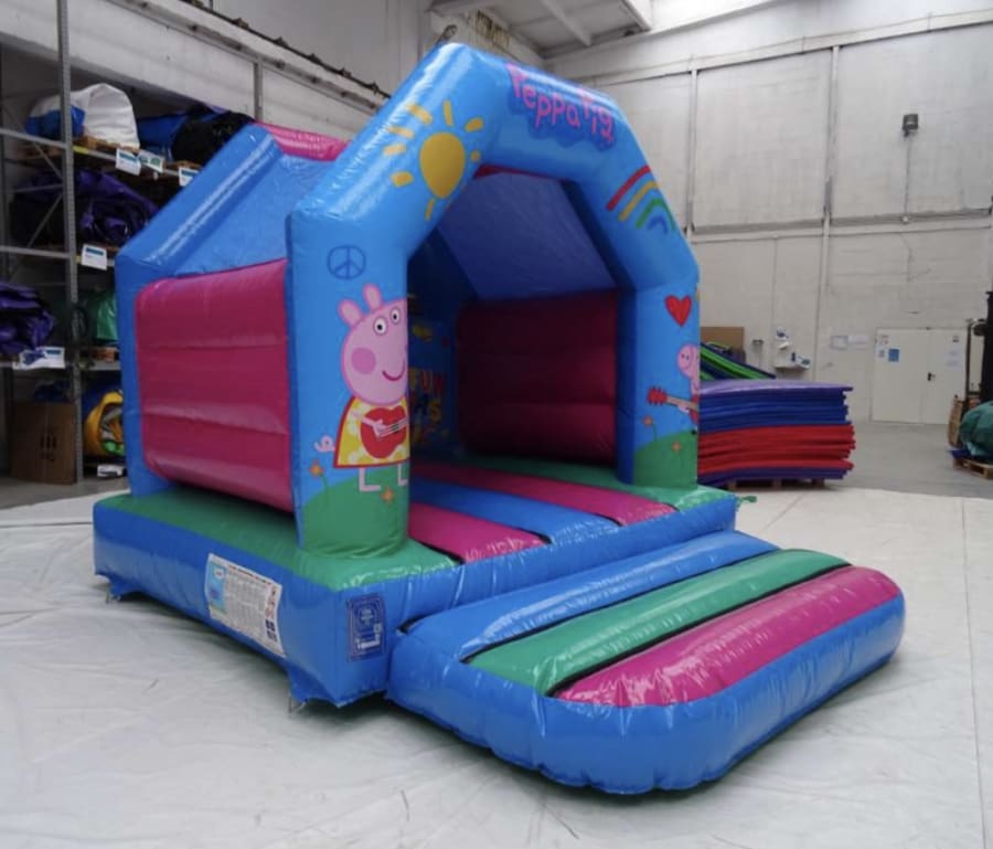 10ft x 12ft Peppa Pig Bouncy Castle - Bouncy Castle Hire in