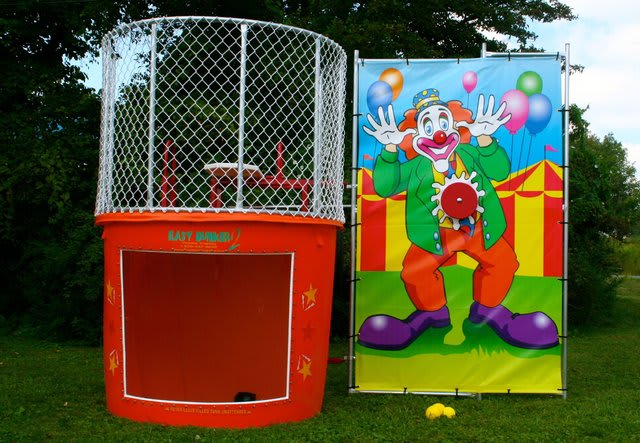 Dunk Tank - Inflatables and Yard Greetings in Seminole County, West Volusia  County, Sanford, Lake Mary