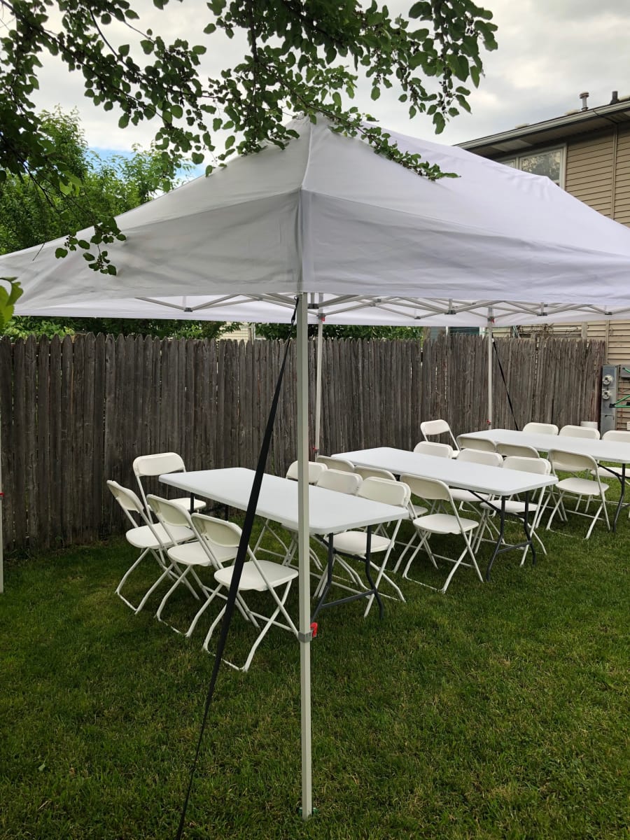 Fashion tent with chairs