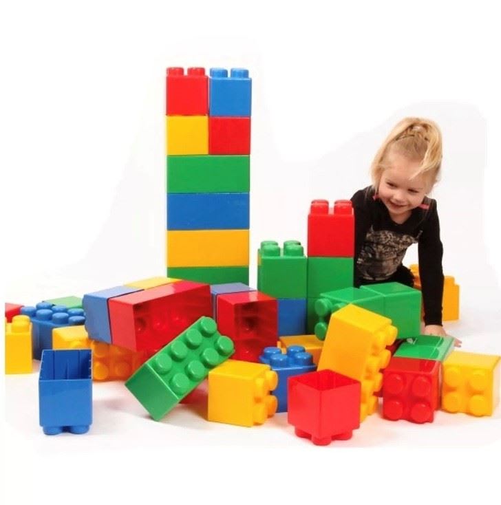 Life size store lego blocks