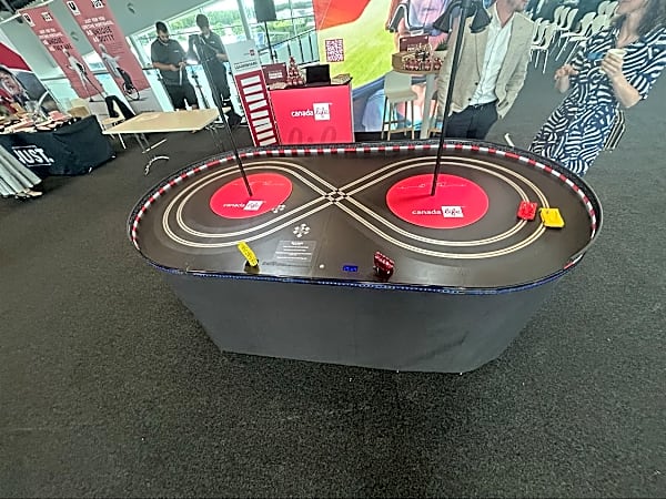Scalextric Slot Car Racing – photo 9