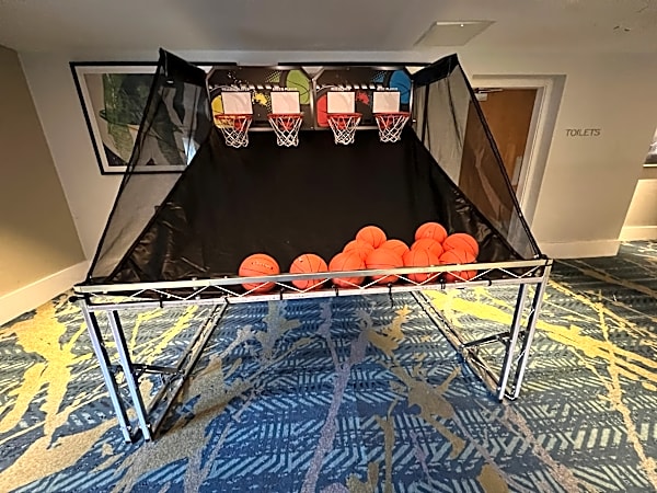 Arcade Basketball Hire - 4 Player – photo 6