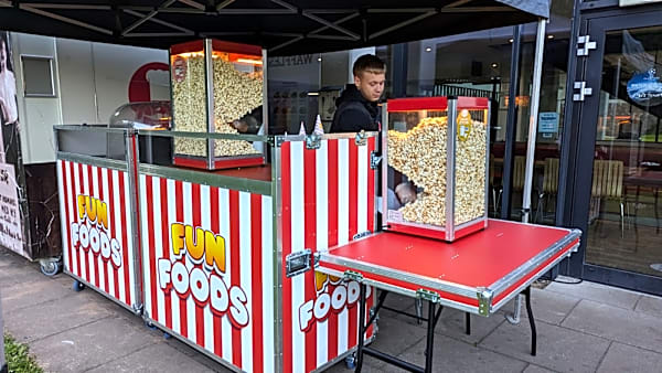 Candy Floss Cart Hire – photo 3