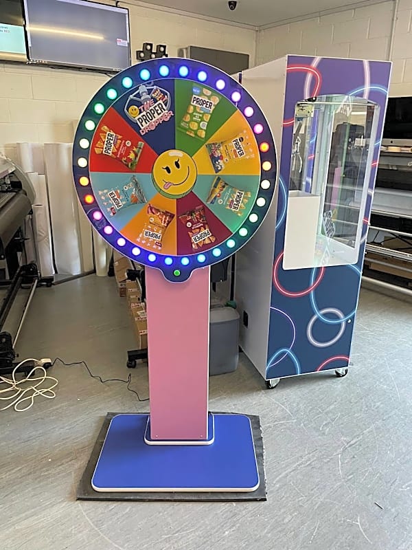 Digital Prize Wheel Hire (Free Standing) – photo 3