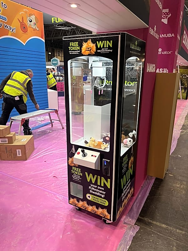 Claw Machine Hire – photo 8
