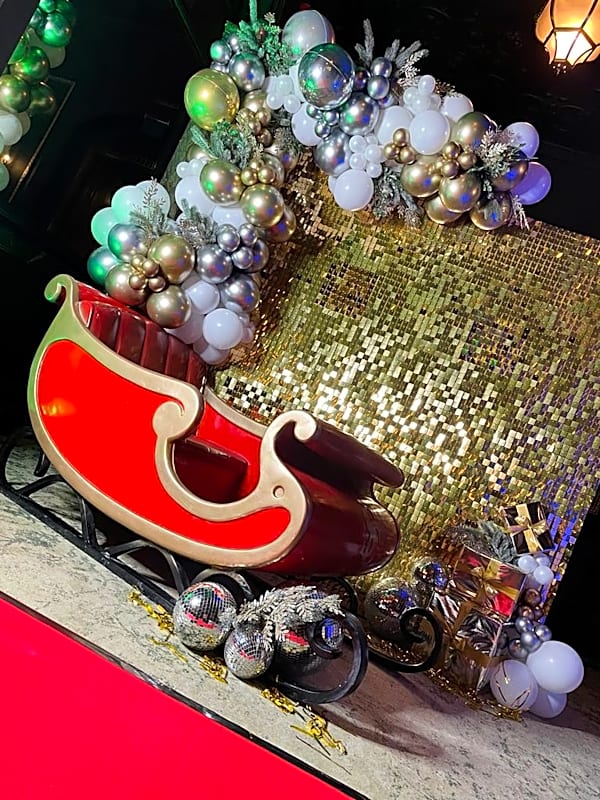 Christmas Sleigh Prop – photo 6