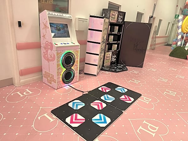 Arcade Dance Machine - Bespoke Branded – photo 3