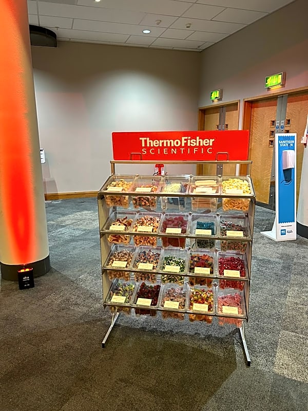 (Custom Branded) Pick N Mix Sweetie Stand Hire – photo 3