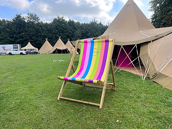 Giant Deckchair - Bespoke Branded – photo 7