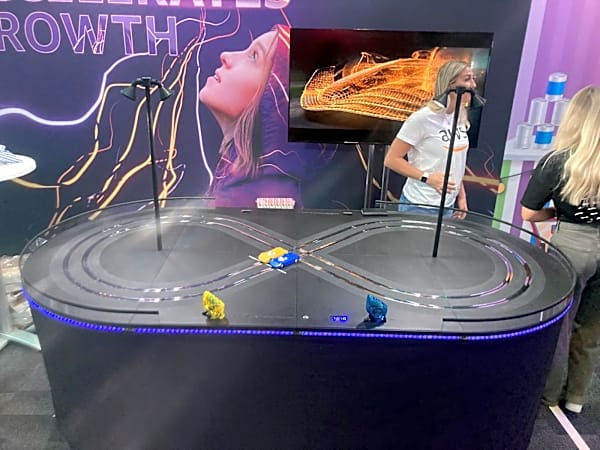 Scalextric Slot Car Racing – photo 2