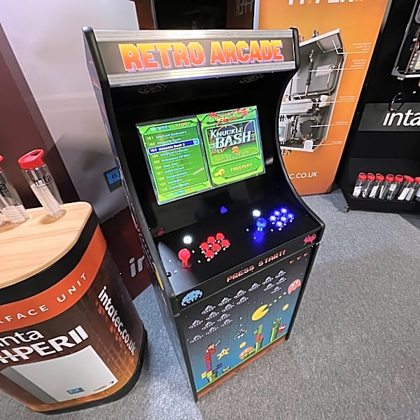 Retro Arcade Machine Hire – photo 9