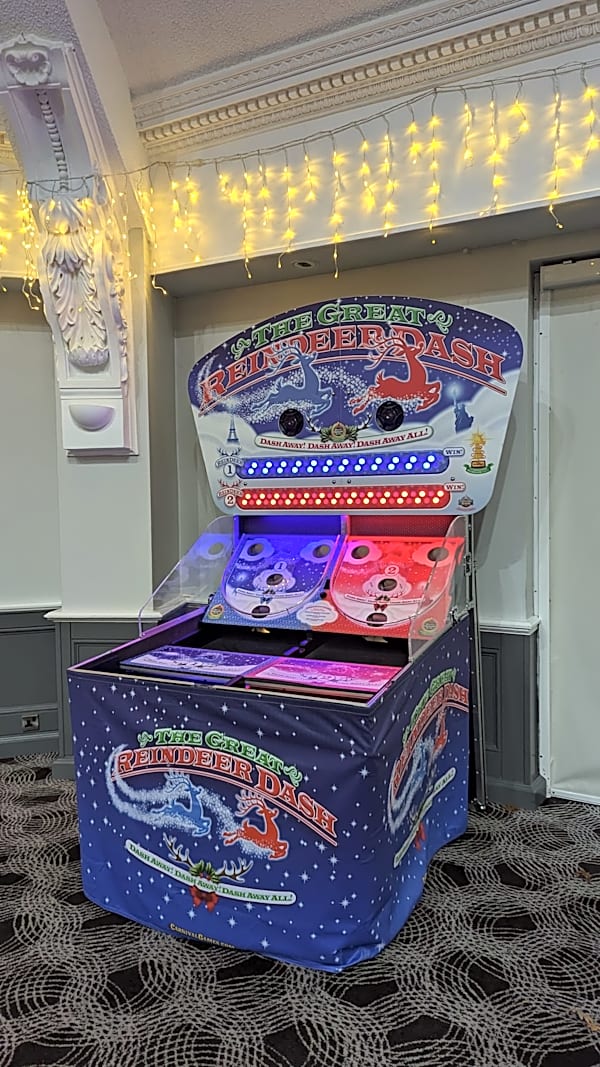 Bounce A Ball Reindeer Racing – photo 4