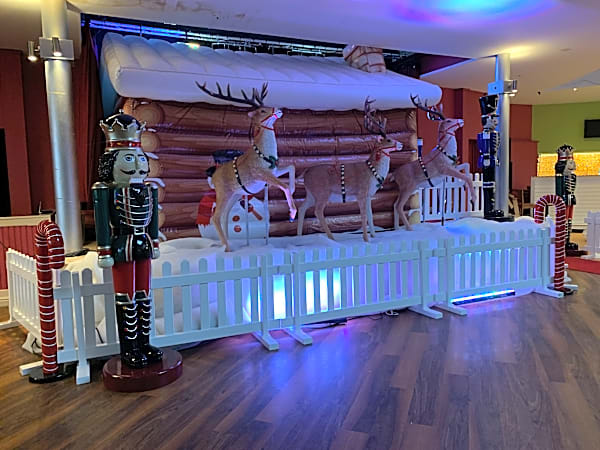 Santa's Grotto - Platinum – photo 4
