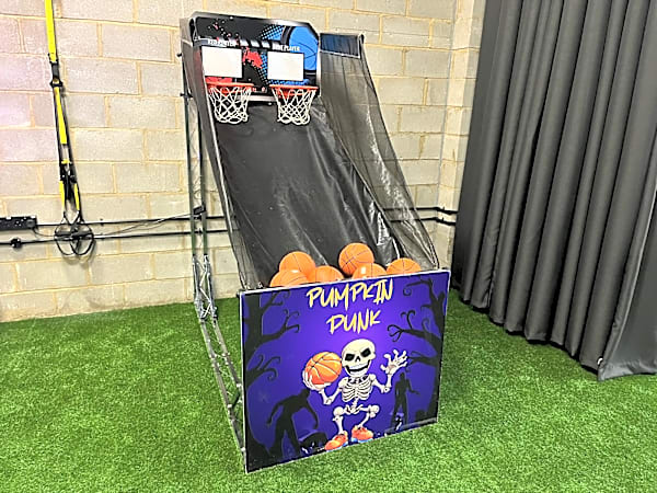Pumpkin Dunk Themed Basketball Game Hire – photo 7