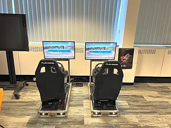 Driving Racing Simulator Hire - 2 Player – photo 6
