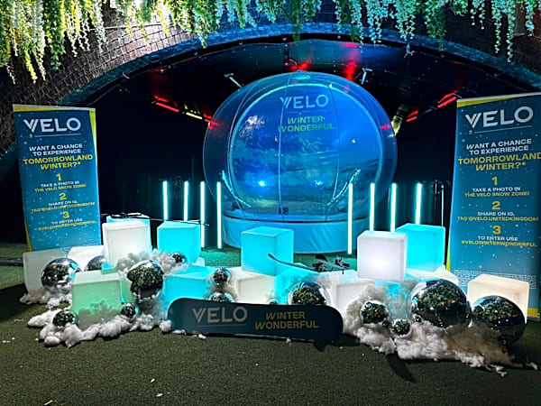 Bespoke Branding Snow Globe Experience Hire – photo 9