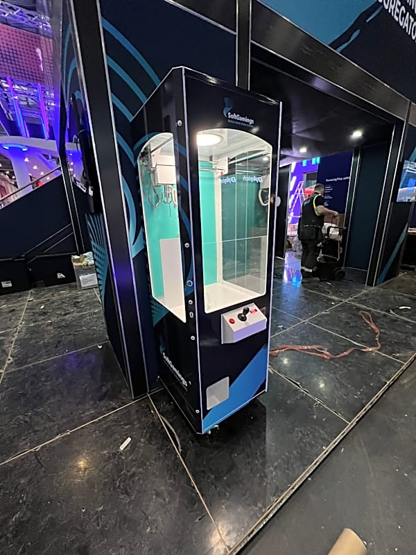 Claw Machine Hire – photo 7