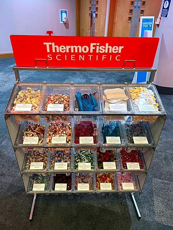 (Custom Branded) Pick N Mix Sweetie Stand Hire – photo 4