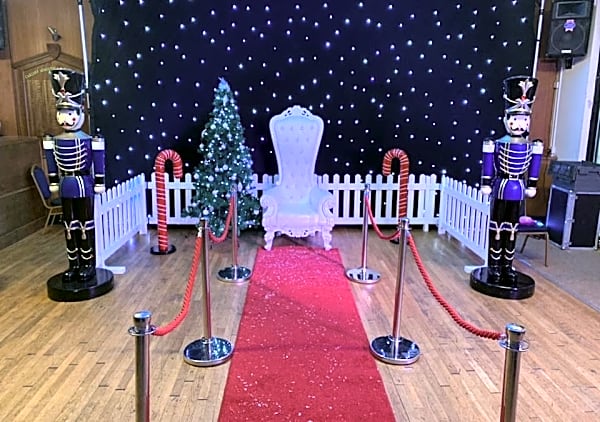 Christmas Prop Hire – photo 8