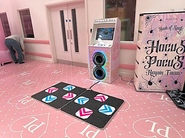 Arcade Dance Machine - Bespoke Branded – photo 4
