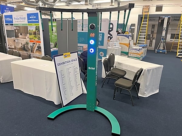 Catch It Reaction Ring Hire - Bespoke Branded – photo 3
