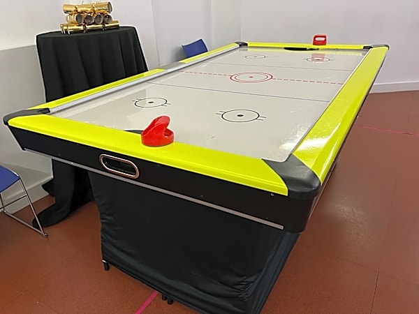 Air Hockey Table Hire – photo 3