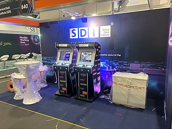 Retro Arcade Machine Hire - Bespoke Branded – photo 2