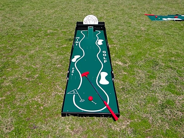 Crazy Golf Hire – photo 9