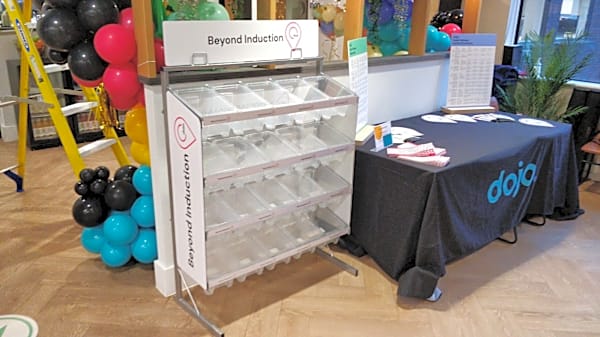(Custom Branded) Pick N Mix Sweetie Stand Hire – photo 5