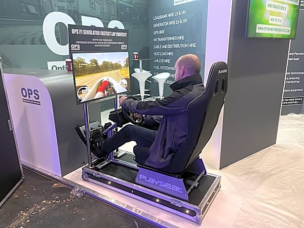 F1 Racing Simulator Hire - 2 Player – photo 8