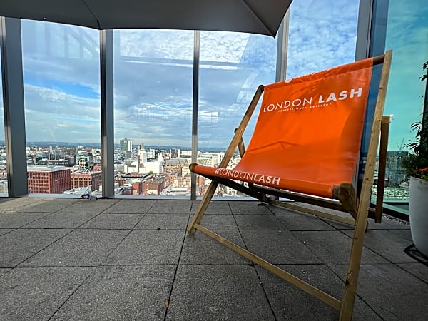 Giant Deckchair - Bespoke Branded – photo 5