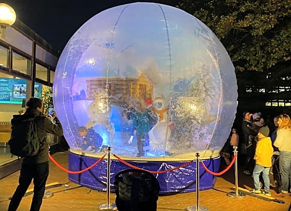 Christmas Giant Inflatable Snow Globe Hire – photo 2