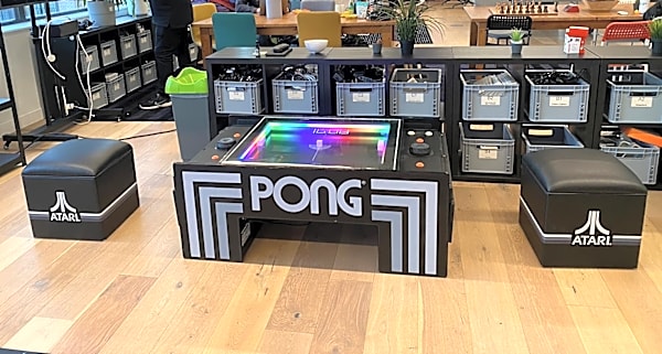 Atari Pong Game Hire – photo 2