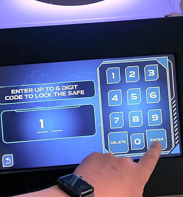 Data Capture Interactive Crack The Code Game Hire – photo 2
