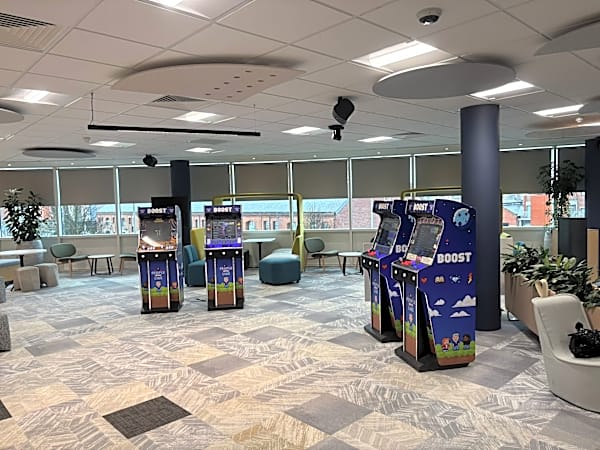 Retro Arcade Machine Hire - Bespoke Branded – photo 8