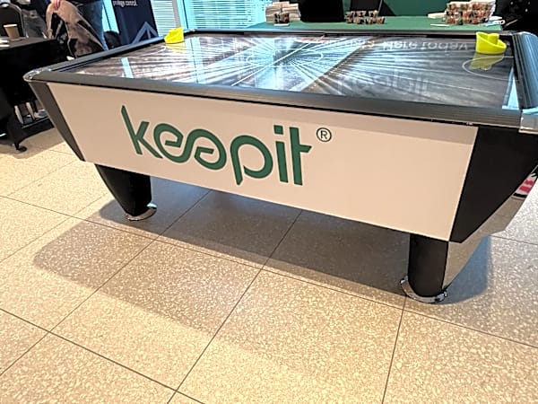 Commercial Air Hockey Table Hire – photo 2