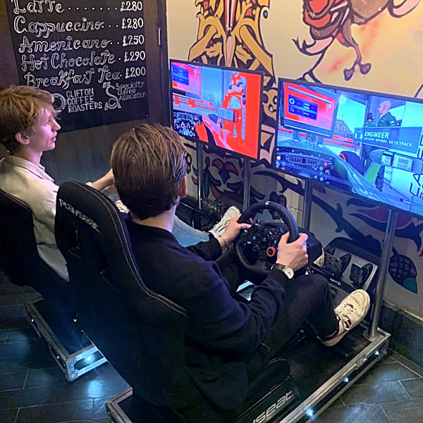 F1 Racing Simulator Hire - 2 Player – photo 6