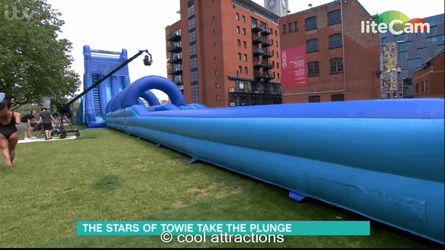 Mobile Giant Inflatable Waterslide Hire