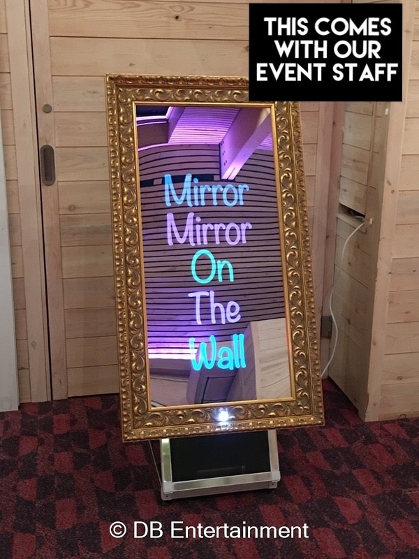 Selfie mirror