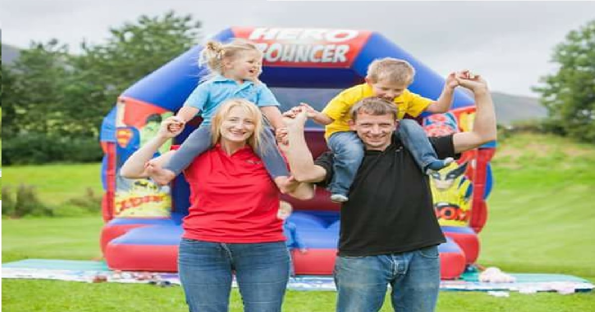 Dominoes Bouncy Castle Hire in Kendal, Cumbria, Lancaster, Carnforth