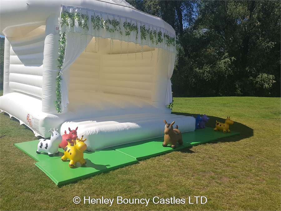 White Wedding Bouncy Castle Bouncy Castle Hire Slide Kids