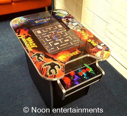 retro arcade console