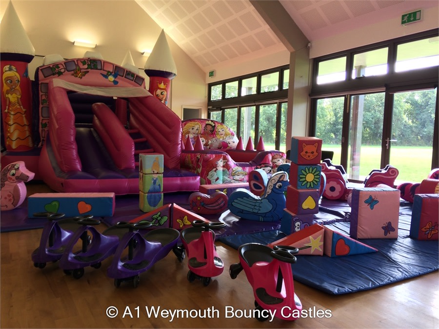 Enchanted Princess Interior - Cruise Gallery